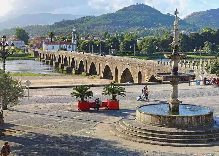 Chez Alexandre - Magnifique - Ponte De Lima - Wifi Gratuit - Parking Gratuite *