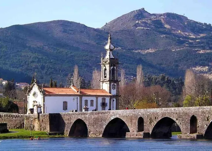 Chez Alexandre - Magnifique - Ponte De Lima - Wifi Gratuit - Parking Gratuite Feitosa